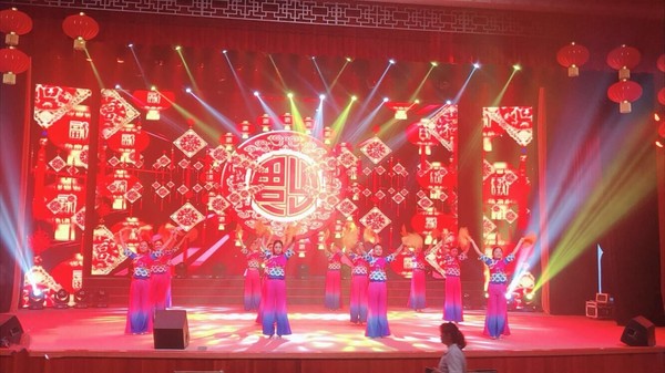 舞蹈开门红1.jpg