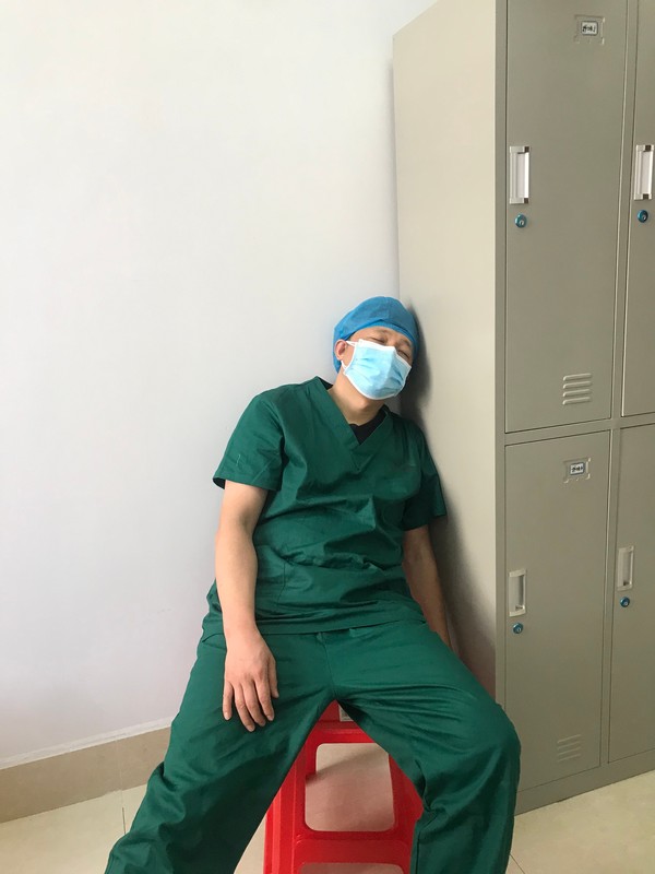 简单的午休.jpg